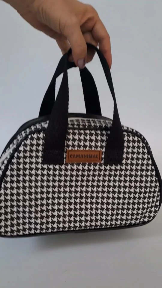 Necessaire Dupla Perfeita!

Organize seus produtos de beleza com estilo! Nossa necessaire dupla com divisória interna é ideal para maquiagem, cremes, acessórios....Prática e elegante!

Design elegante e prático, perfeita para viagens ou uso diário.

Contato whatsapp 11.98621-2067